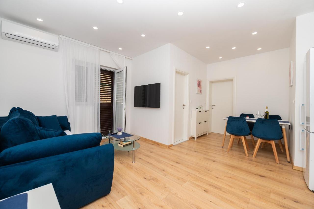 Apartmani Sani Makarska Bagian luar foto
