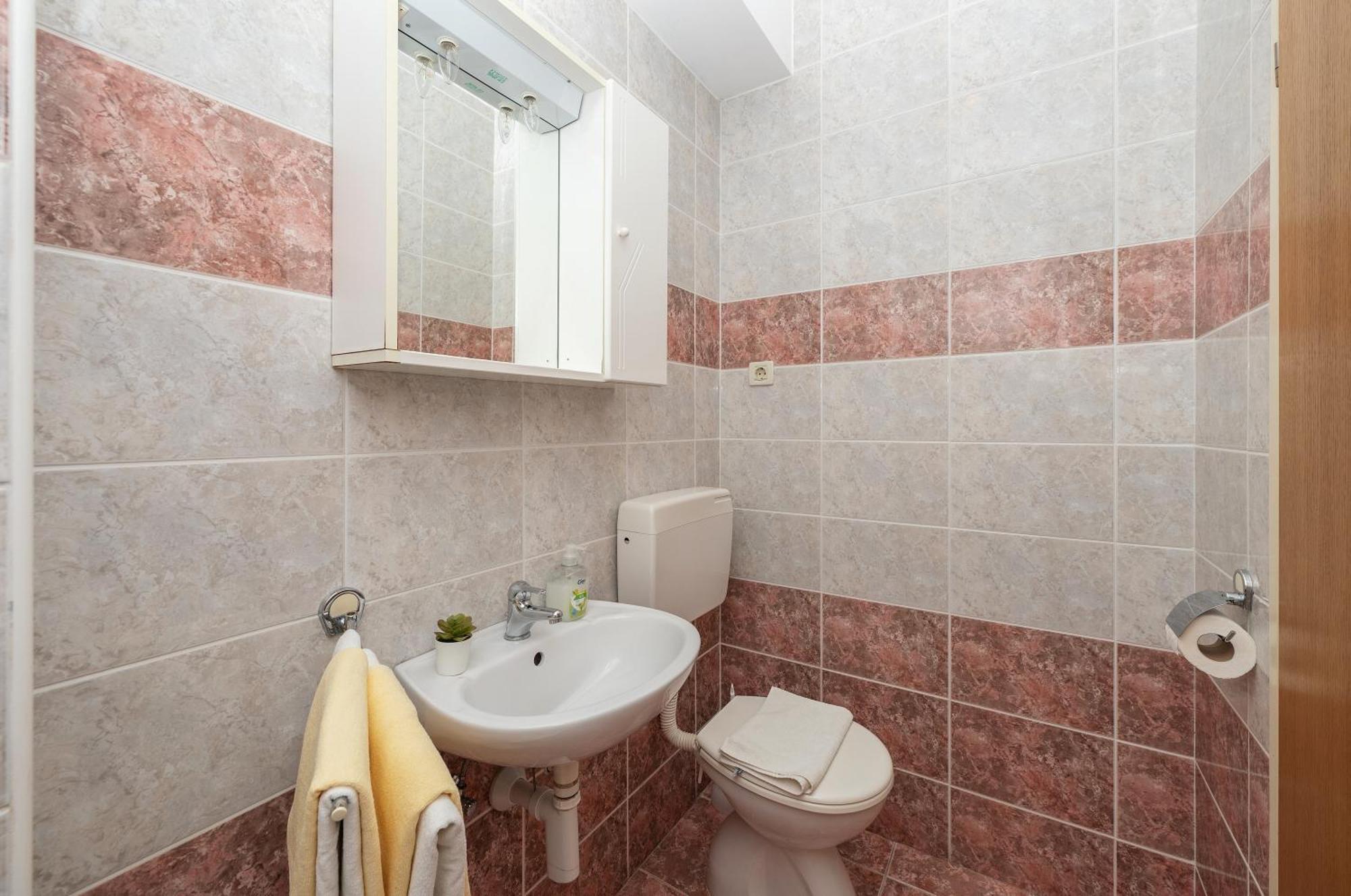 Apartmani Sani Makarska Bagian luar foto