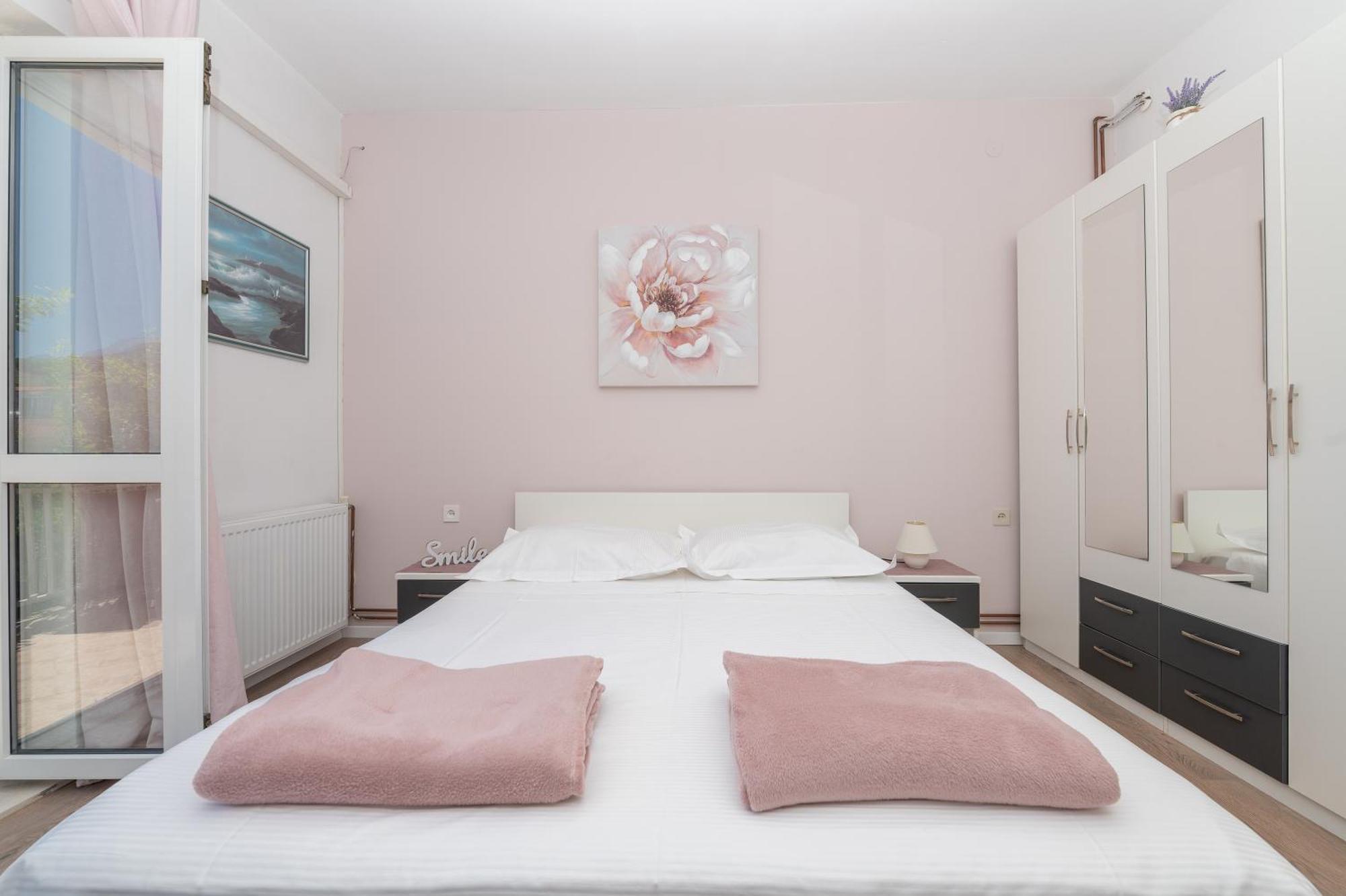 Apartmani Sani Makarska Bagian luar foto