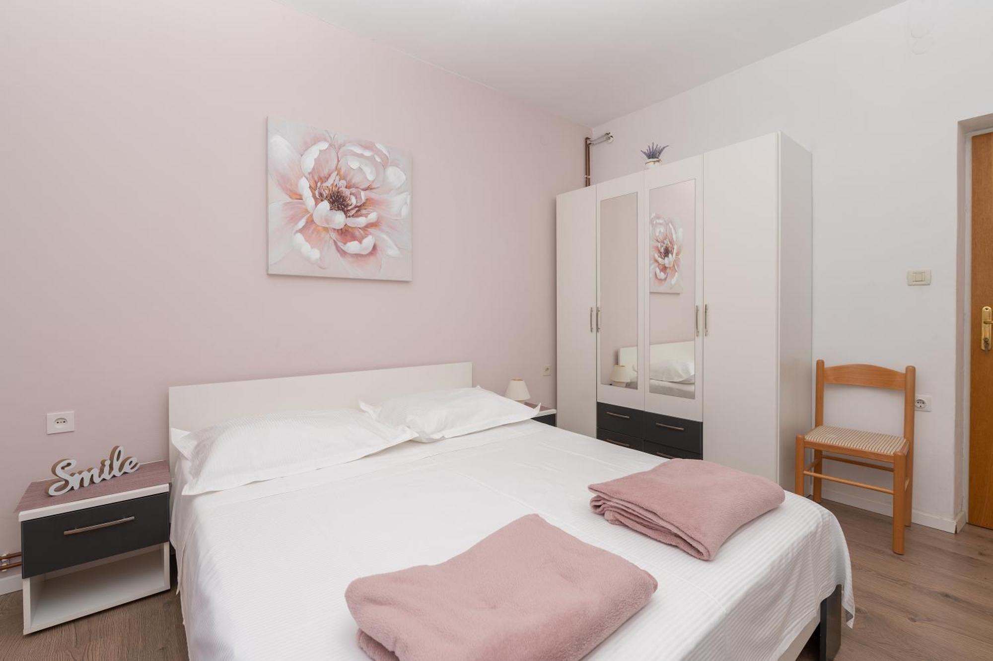 Apartmani Sani Makarska Bagian luar foto