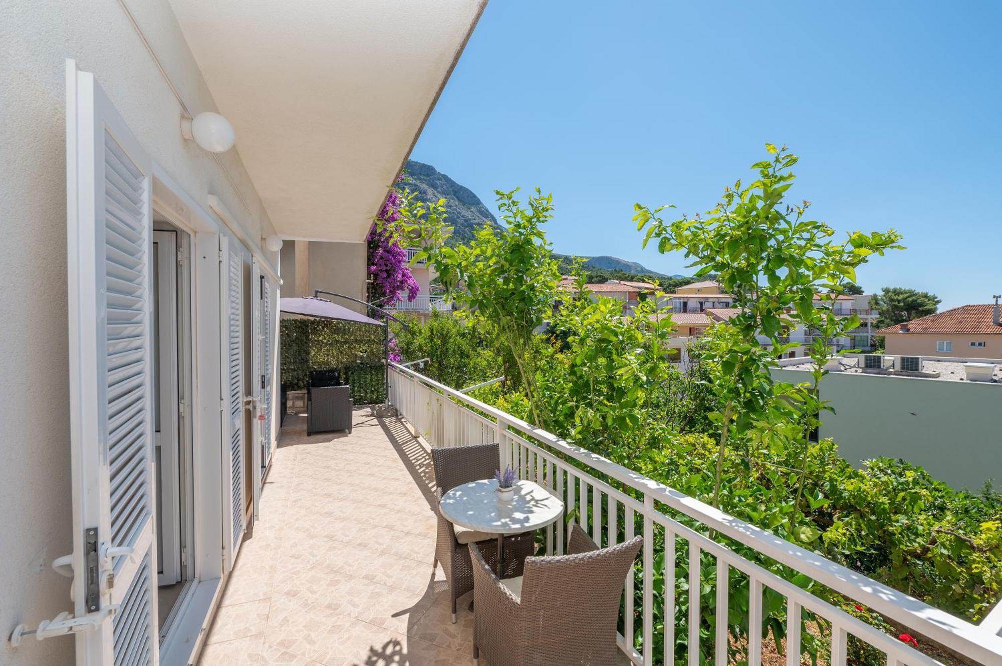 Apartmani Sani Makarska Bagian luar foto
