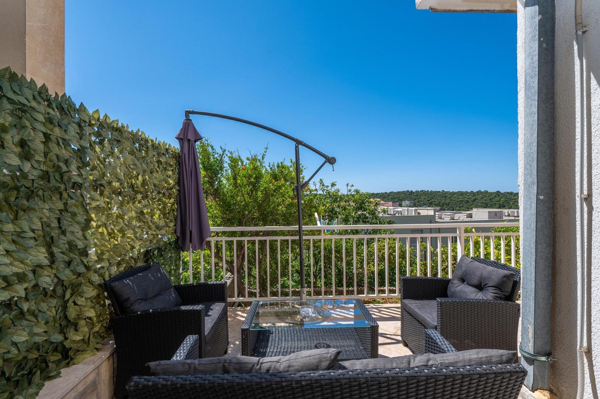 Apartmani Sani Makarska Bagian luar foto