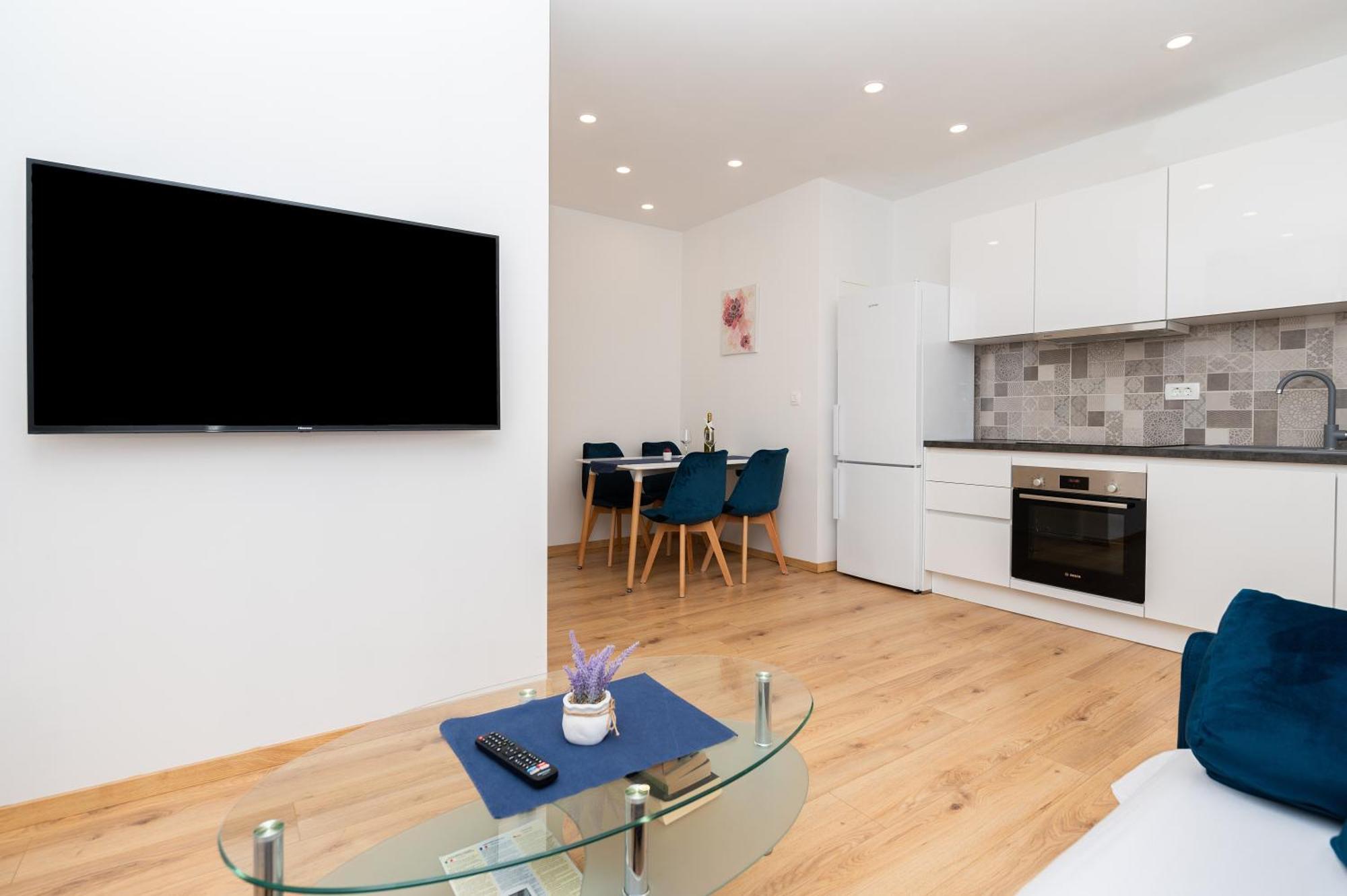 Apartmani Sani Makarska Bagian luar foto